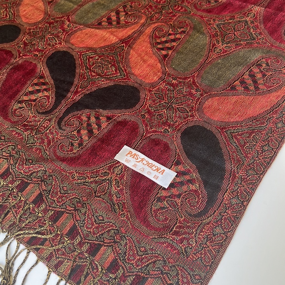 Paskmina scarf